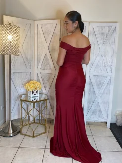 Beatriz Dress (Burgundy)