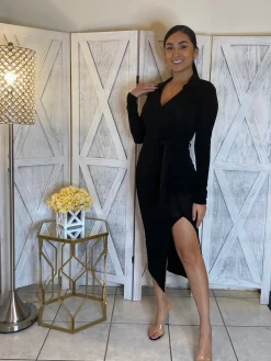 Dangerous Beauty Dress (Black)
