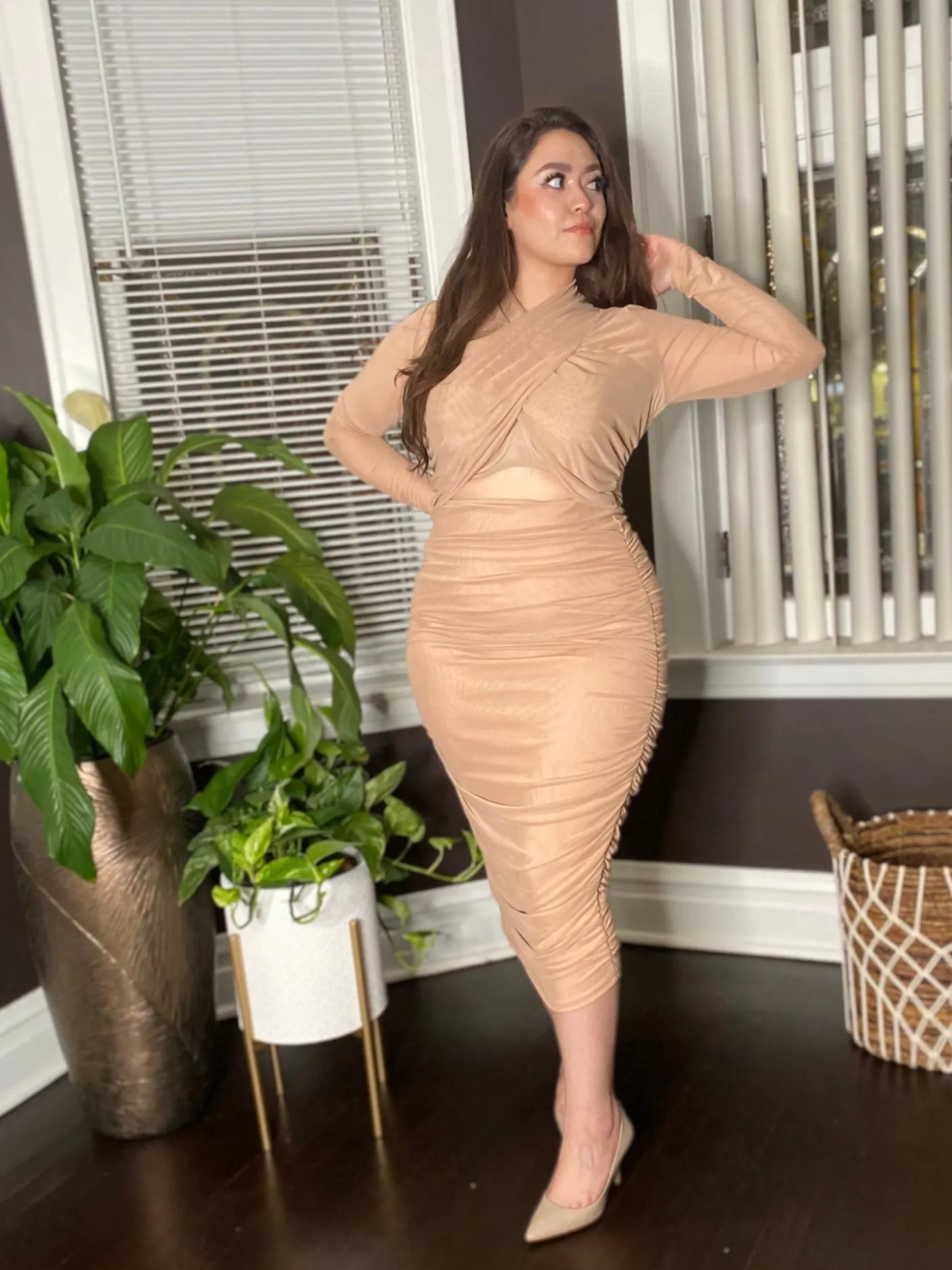 Kaci Dress (Taupe)